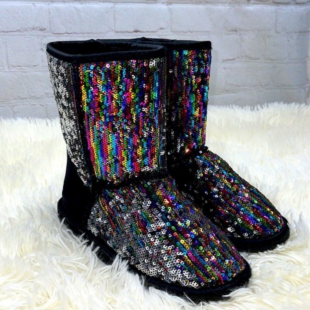 Hot tomato black sequined boots size 4